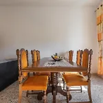 Luisa بيت للعطل *