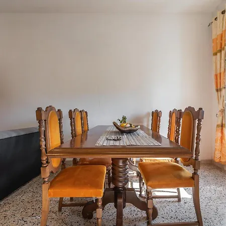 Luisa * Villa San Pietro