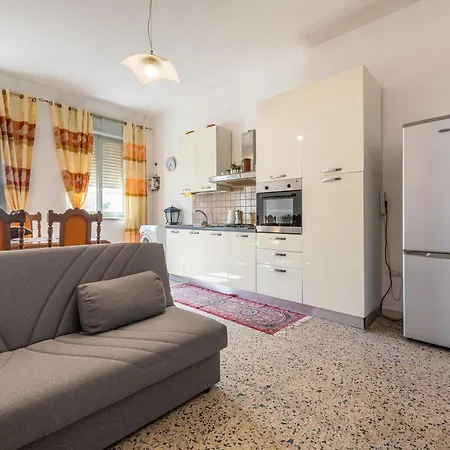 Luisa * Villa San Pietro